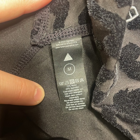 Balance Athletica (Vitality) Ascend Rider Shorts in Panther Forest - Picture 2 of 6